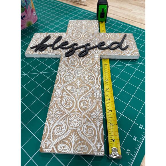 Blessed Wall Cross Farmhouse Christian Faith Shabby Chic Home Decor - Picture 6 of 9